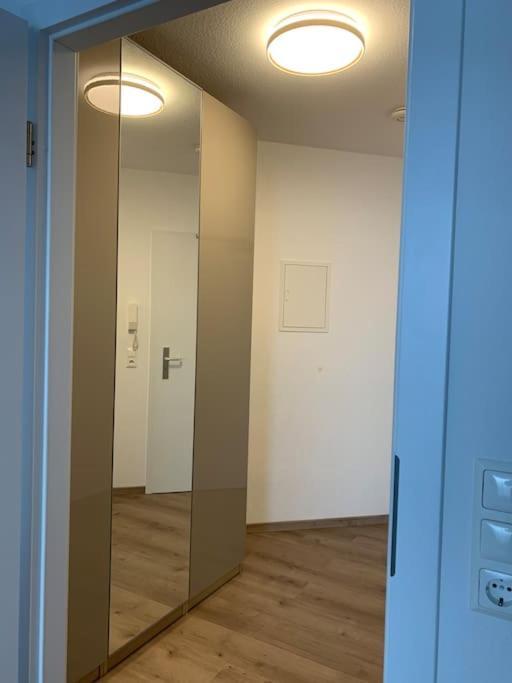 Eine Gemuetliche Einzimmerwohnung オストフィルダーン エクステリア 写真